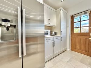 Photo 11- click for photo gallery